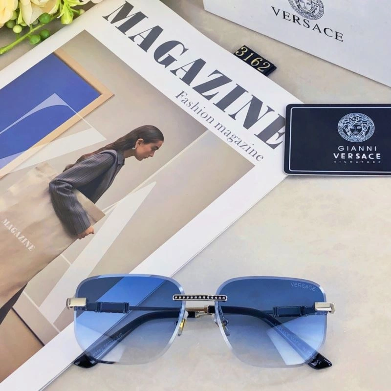Versace Sunglasses Refined 282582
