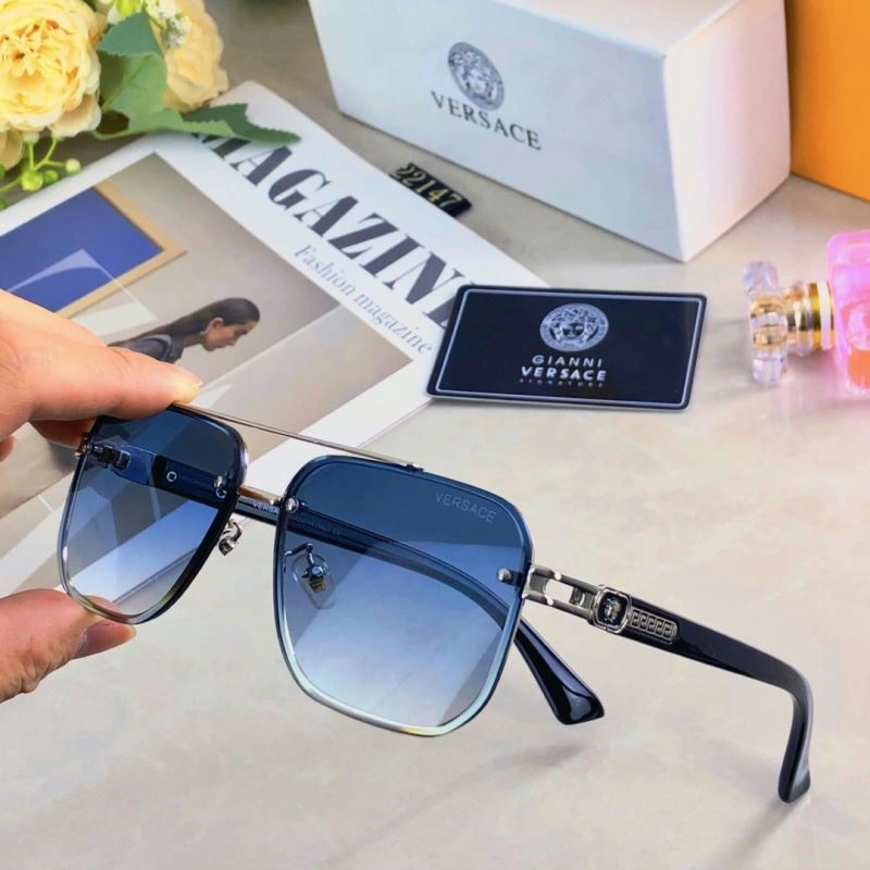 Versace Sunglasses FashionForward 282581
