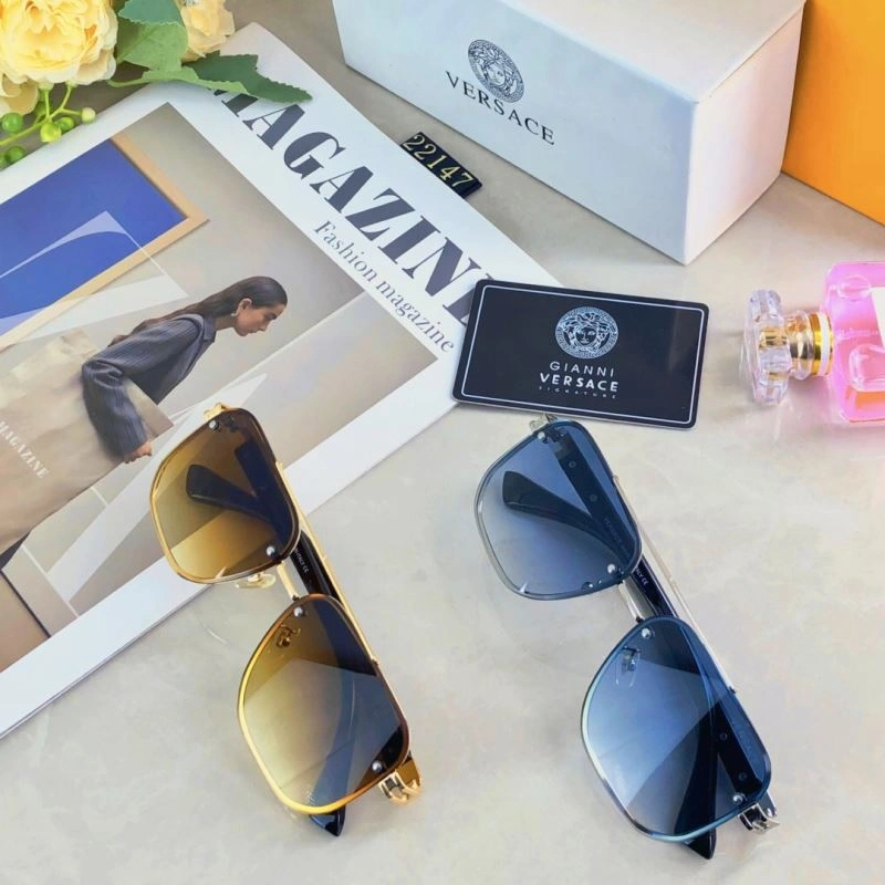 Versace Sunglasses FashionForward 282581