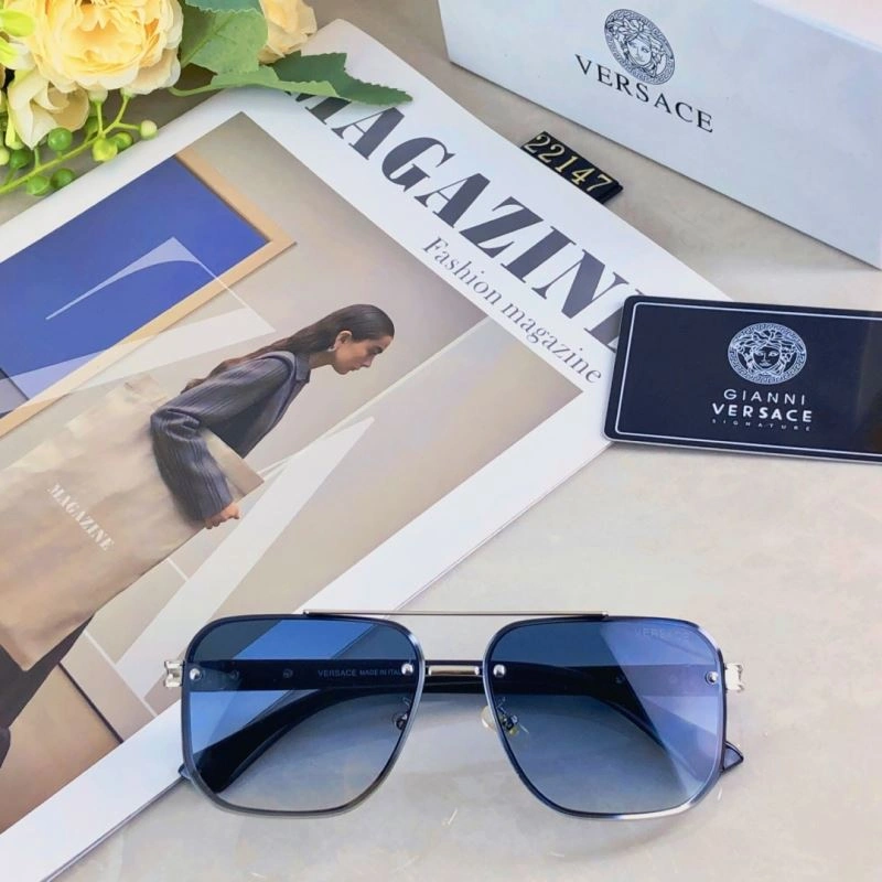 Versace Sunglasses FashionForward 282581