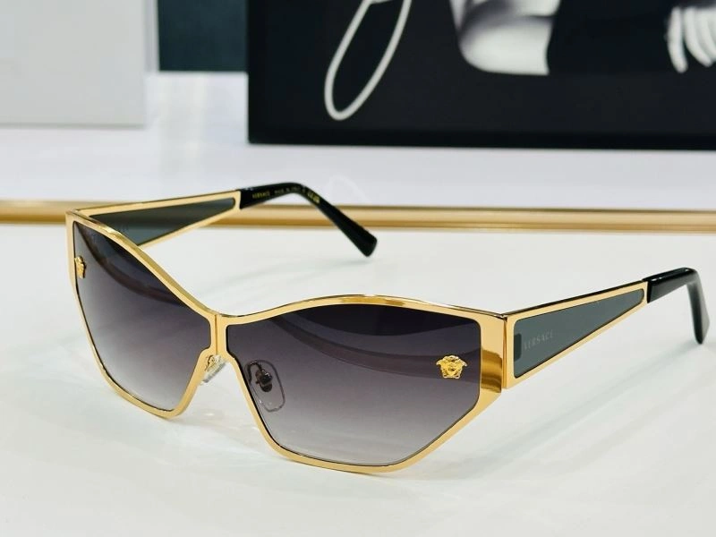 Versace Sunglasses WellDesigned 282595