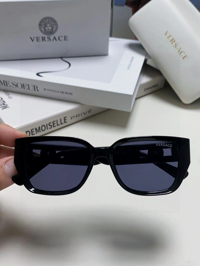 AllSeason Versace Sunglasses 282559