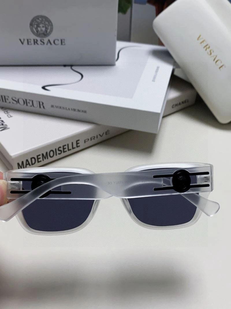 Youthful Versace Sunglasses 282557
