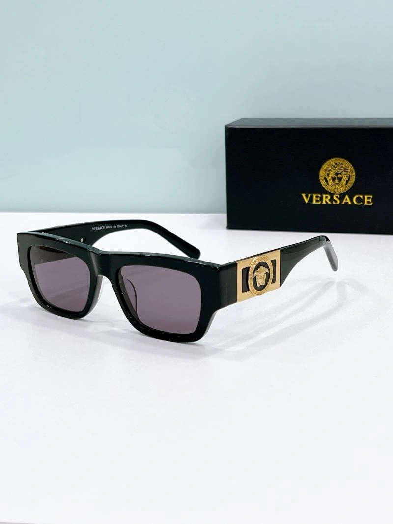 Lightweight Versace Sunglasses 282679