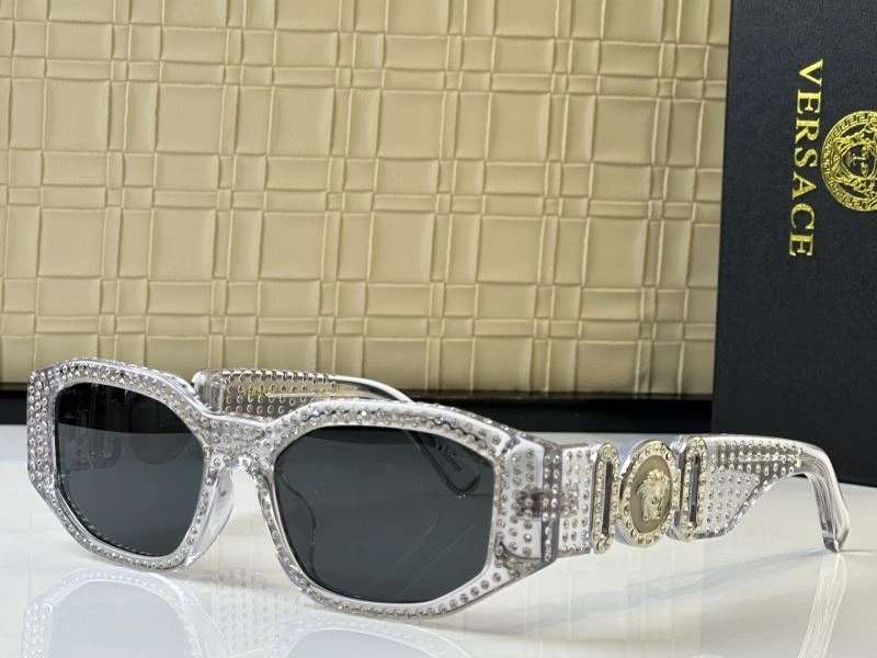 Modern Versace Sunglasses 282675