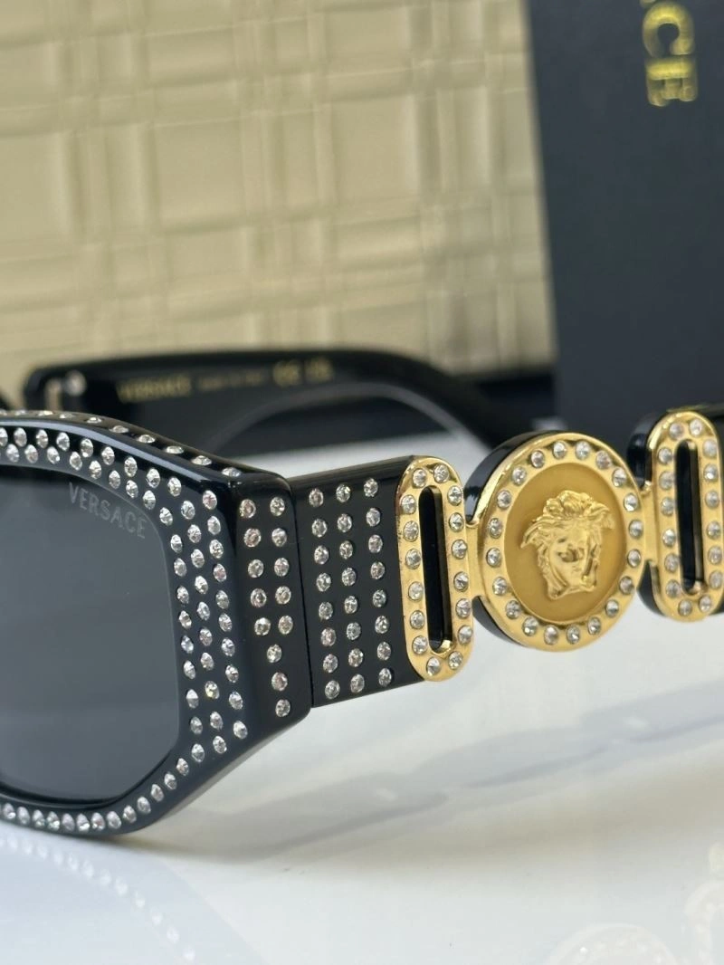 Modern Versace Sunglasses 282675