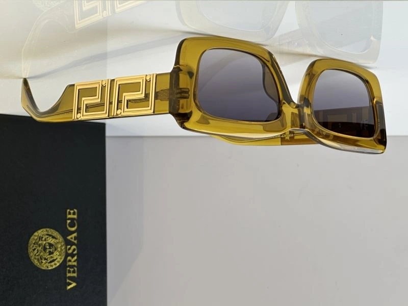 Youthful Versace Sunglasses 282647
