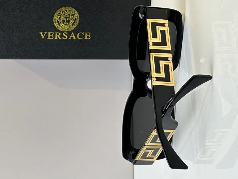 Youthful Versace Sunglasses 282647