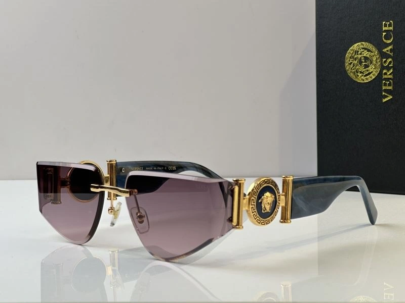 Efficient Versace Sunglasses 282646