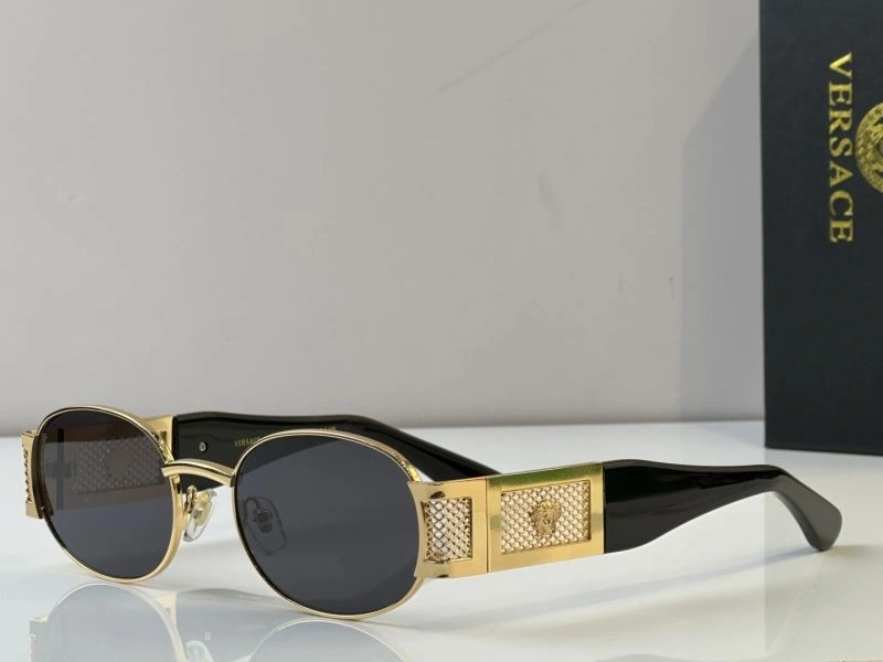 Versace Sunglasses Contemporary 282644