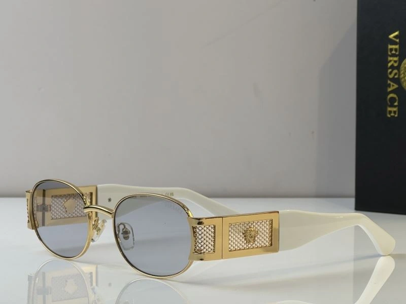 Versace Sunglasses Contemporary 282644