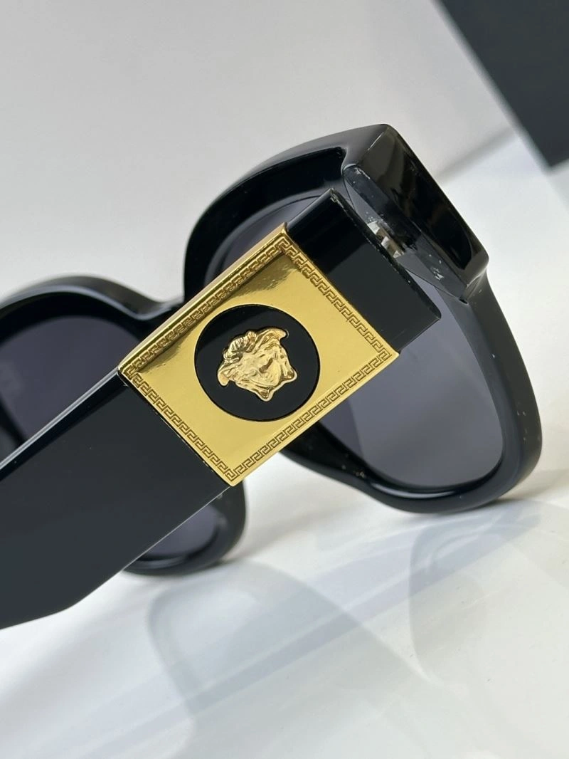 Contemporary Versace Sunglasses 282642