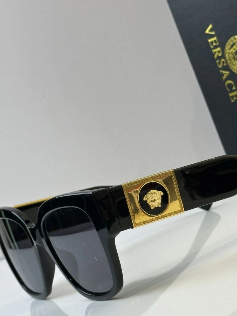 Contemporary Versace Sunglasses 282642