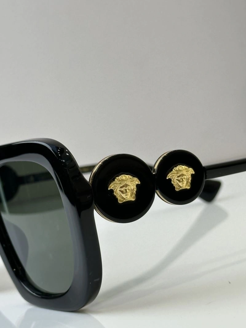 Versace Sunglasses Cozy 282640