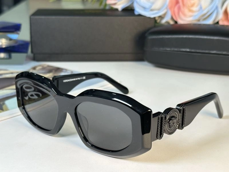 Versace Sunglasses Trendsetting 282631