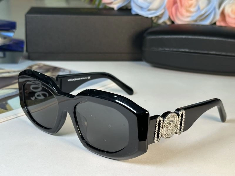 Versace Sunglasses Trendsetting 282631