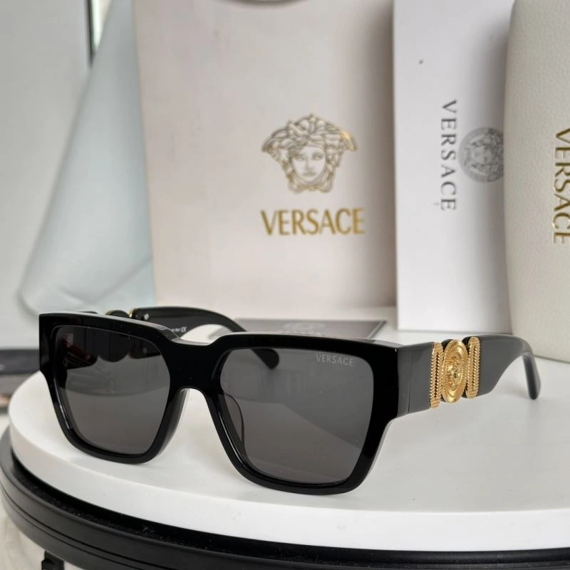 WaterResistant Versace Sunglasses 282616