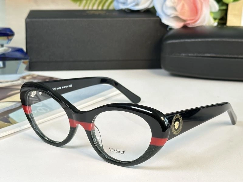 Lightweight Versace Sunglasses 282629