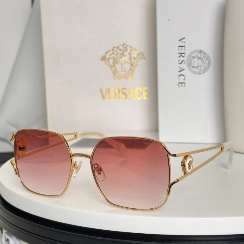 Sophisticated Versace Sunglasses 282609