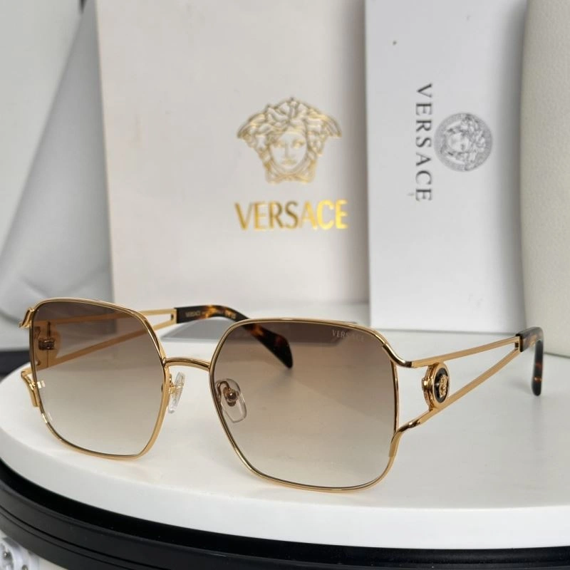 Sophisticated Versace Sunglasses 282609