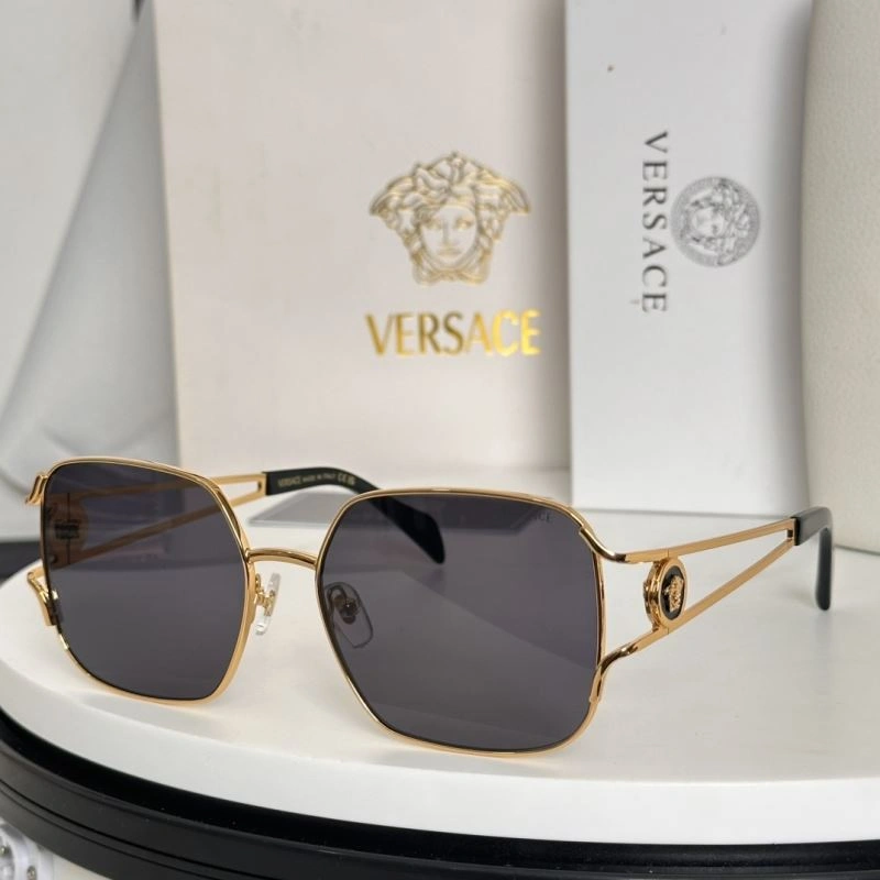 Sophisticated Versace Sunglasses 282609