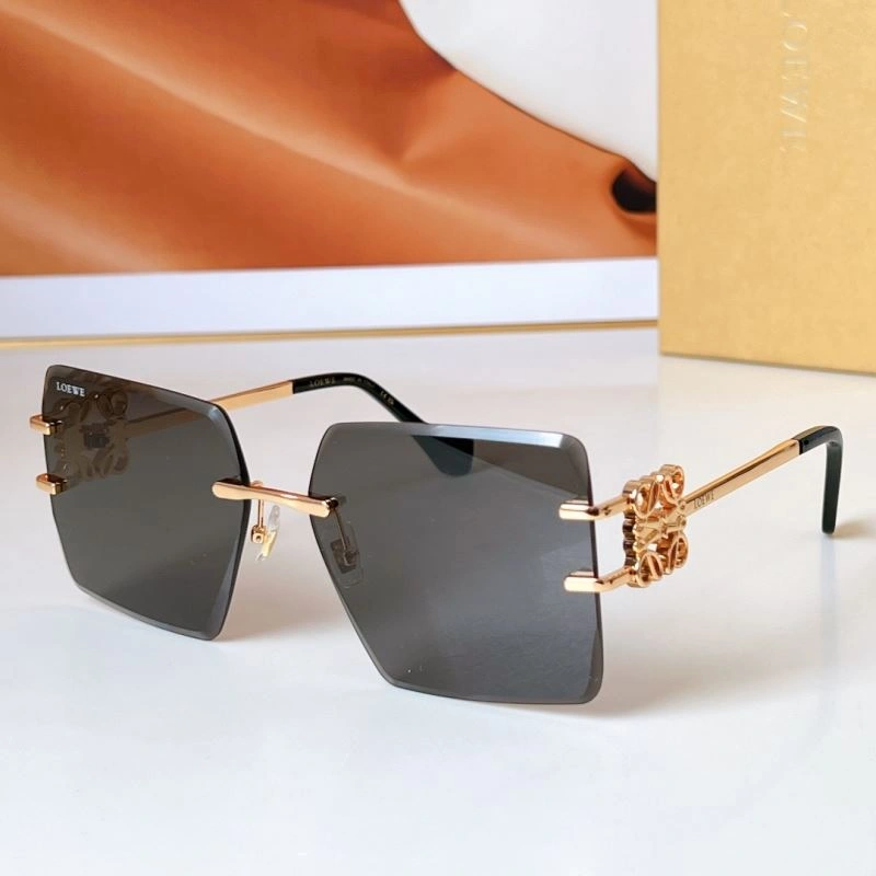 Versace Sunglasses ModernLook 282610