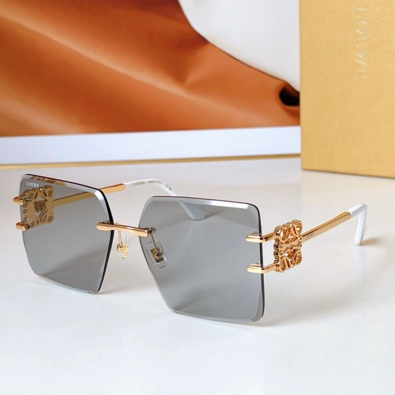 Versace Sunglasses ModernLook 282610