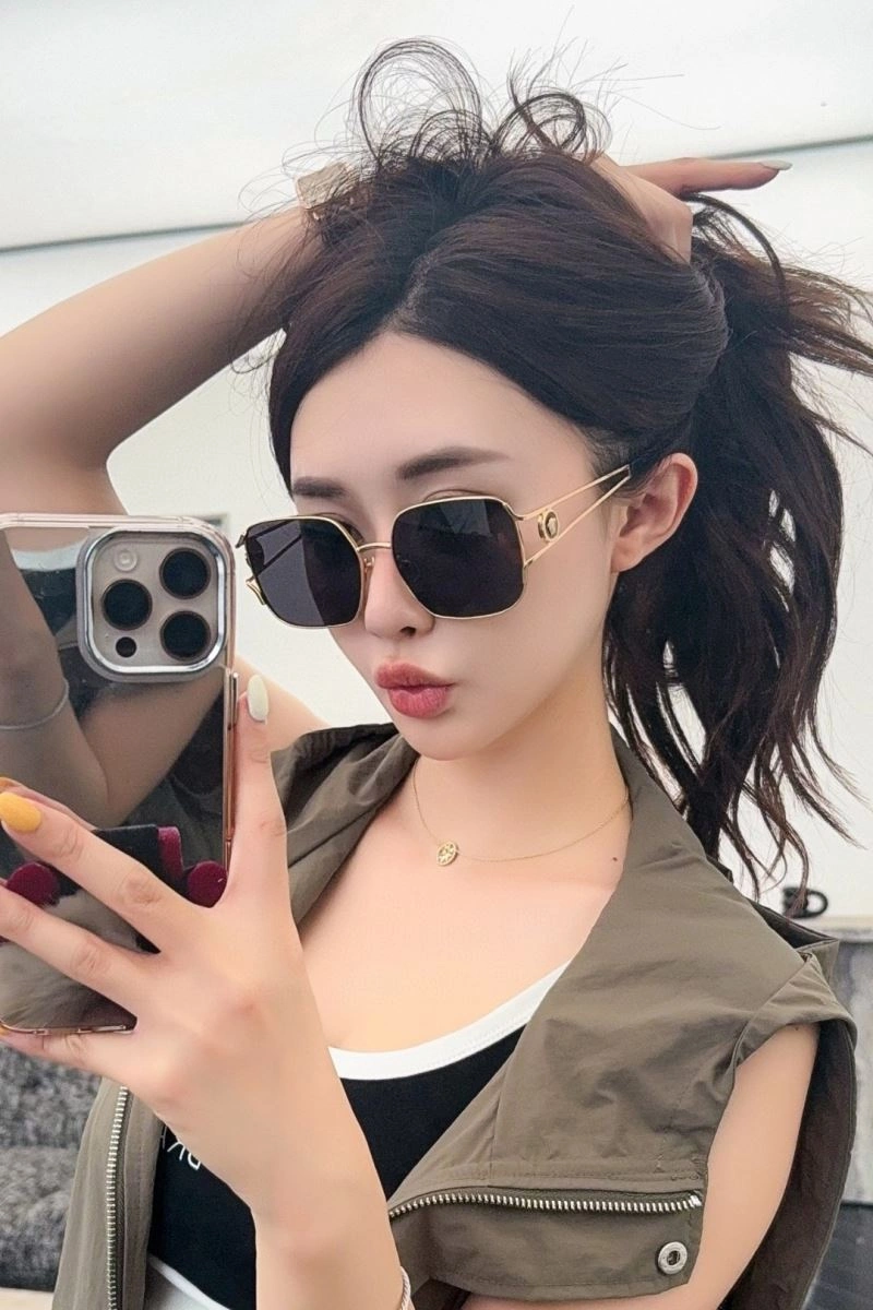 Versace Sunglasses WellDesigned 282625