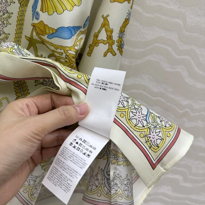 SmoothTexture Versace Sunscreen Jacket 175083