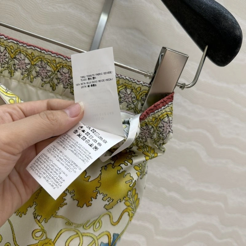 SmoothTexture Versace Sunscreen Jacket 175083