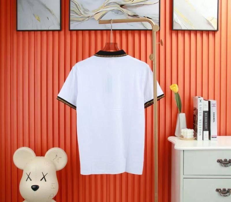Versace T-Shirts WellDesigned 175163
