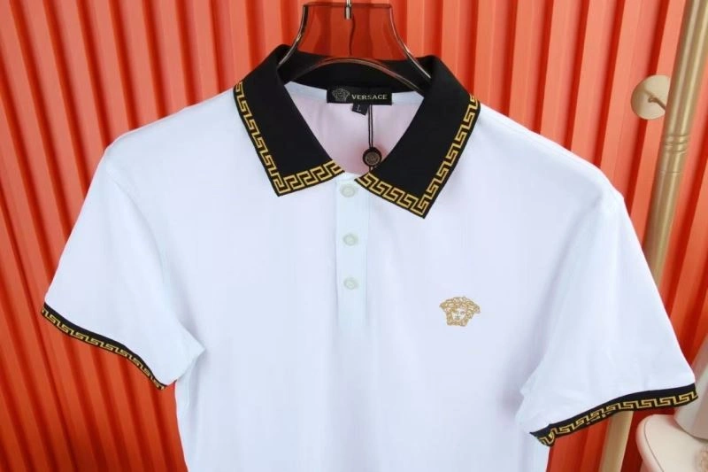 Versace T-Shirts WellDesigned 175163