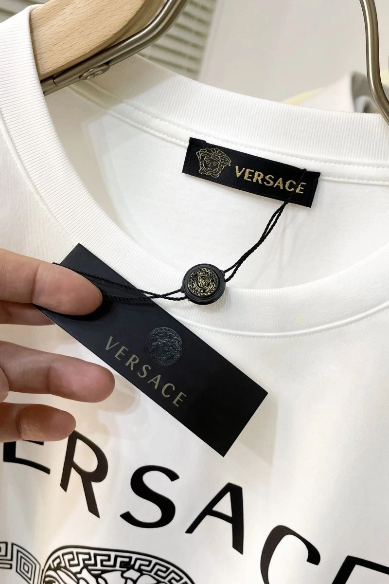 Versace T-Shirts Soft 175735