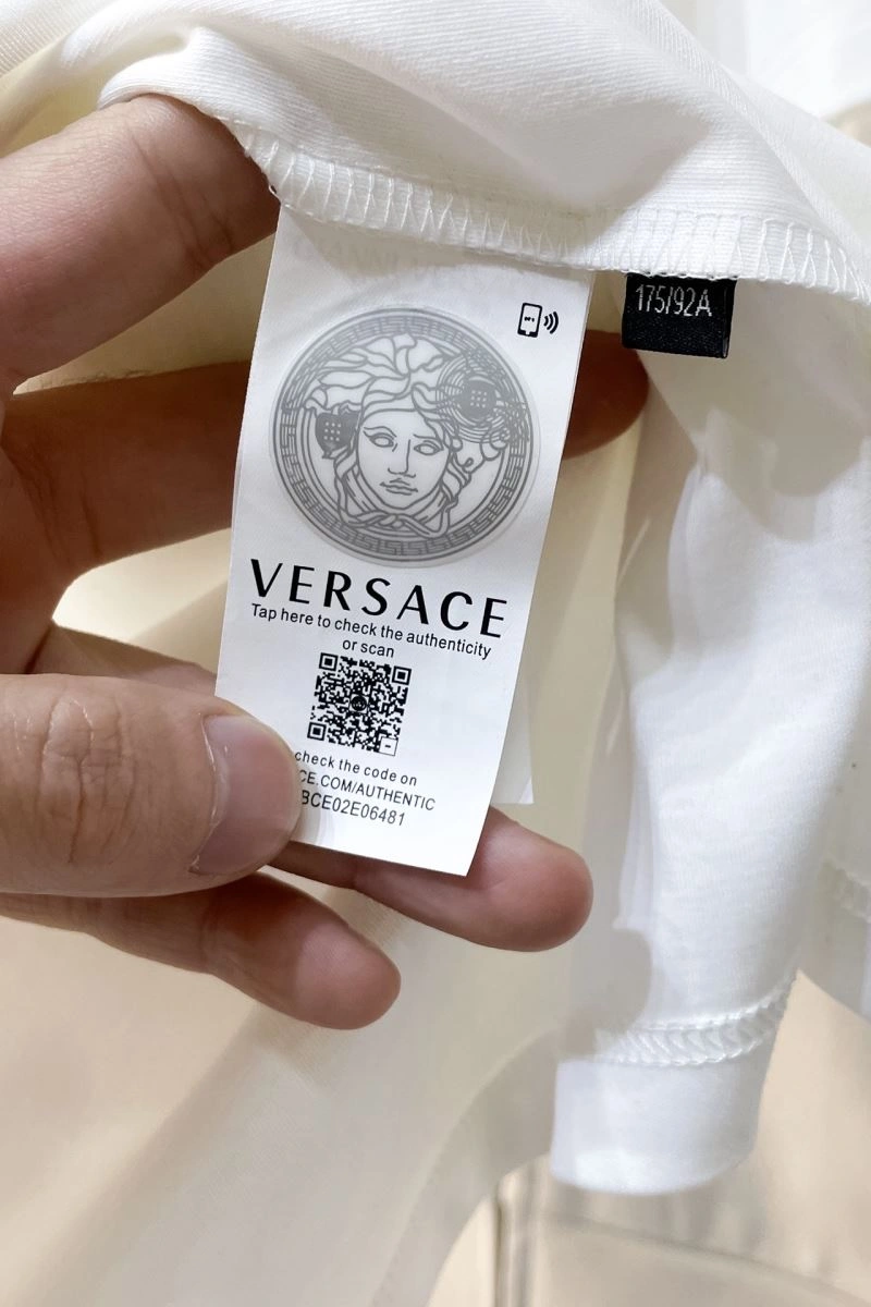 Versace T-Shirts Soft 175735
