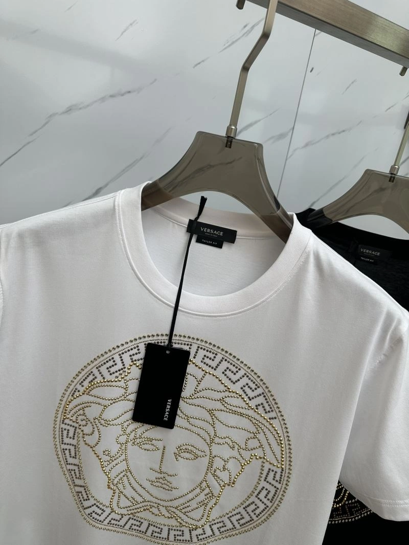 Fashionable Versace T-Shirts 175665