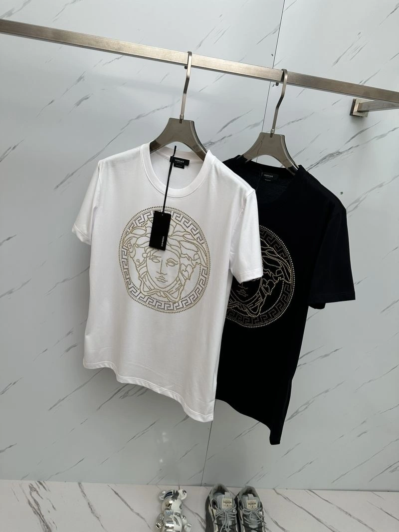 Fashionable Versace T-Shirts 175665