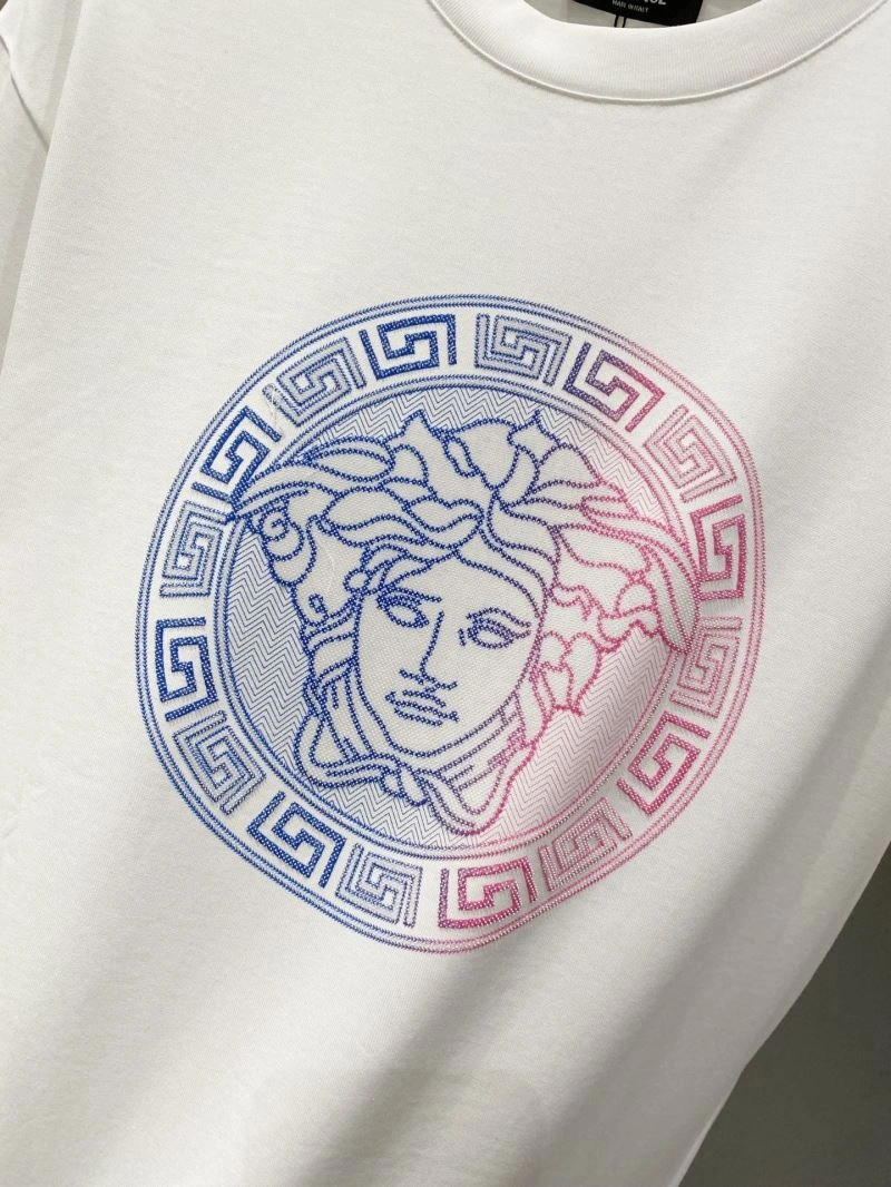 SunProtective Versace T-Shirts 175648