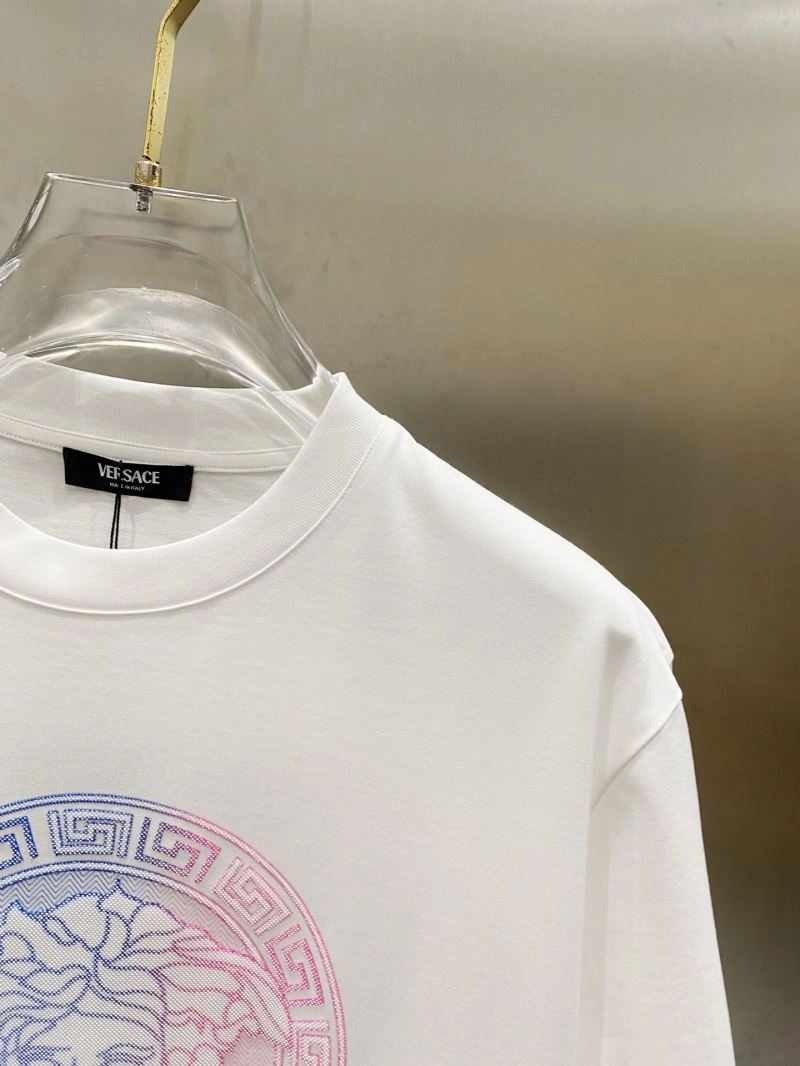 SunProtective Versace T-Shirts 175648