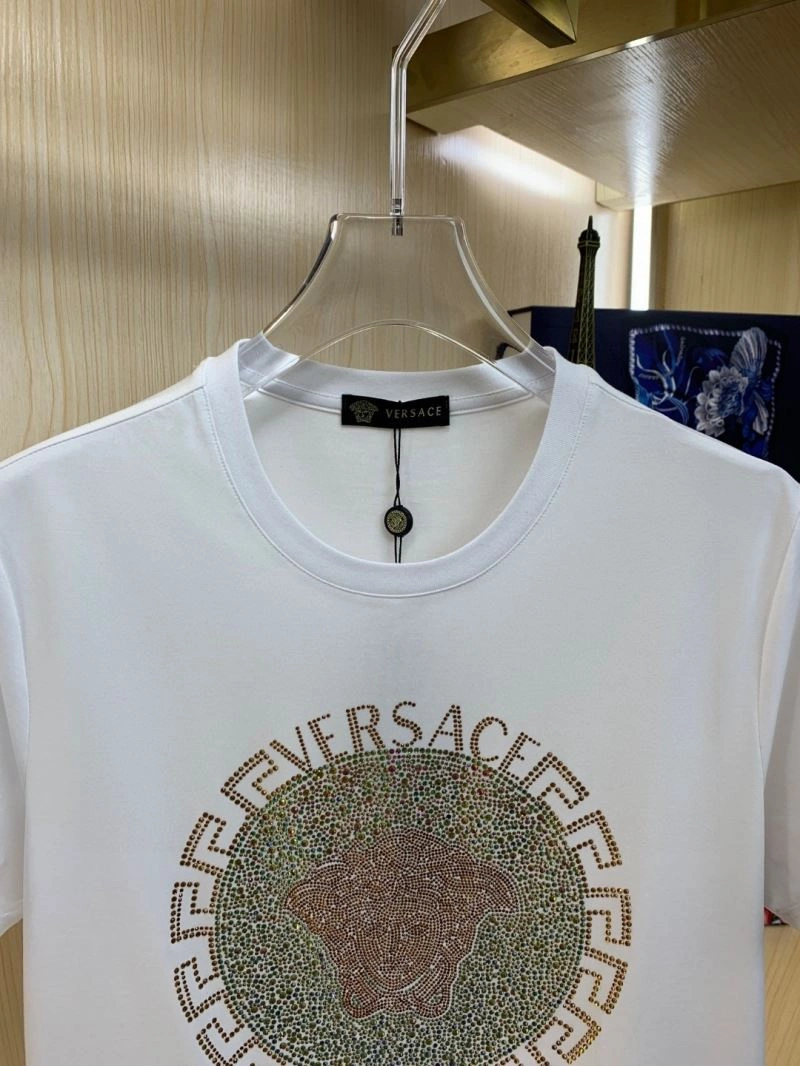 Efficient Versace T-Shirts 175638