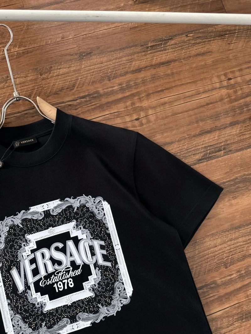Versace T-Shirts ComfortFit 175633