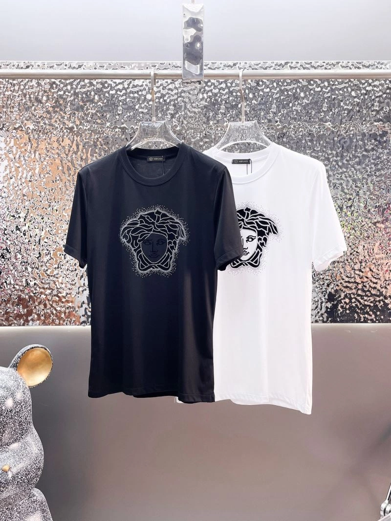 Versace T-Shirts Elegant 175628