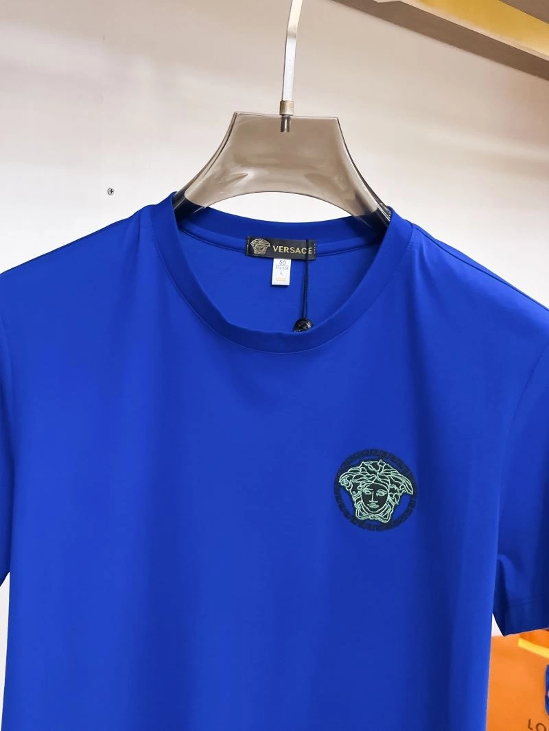 Stylish Versace T-Shirts 175579