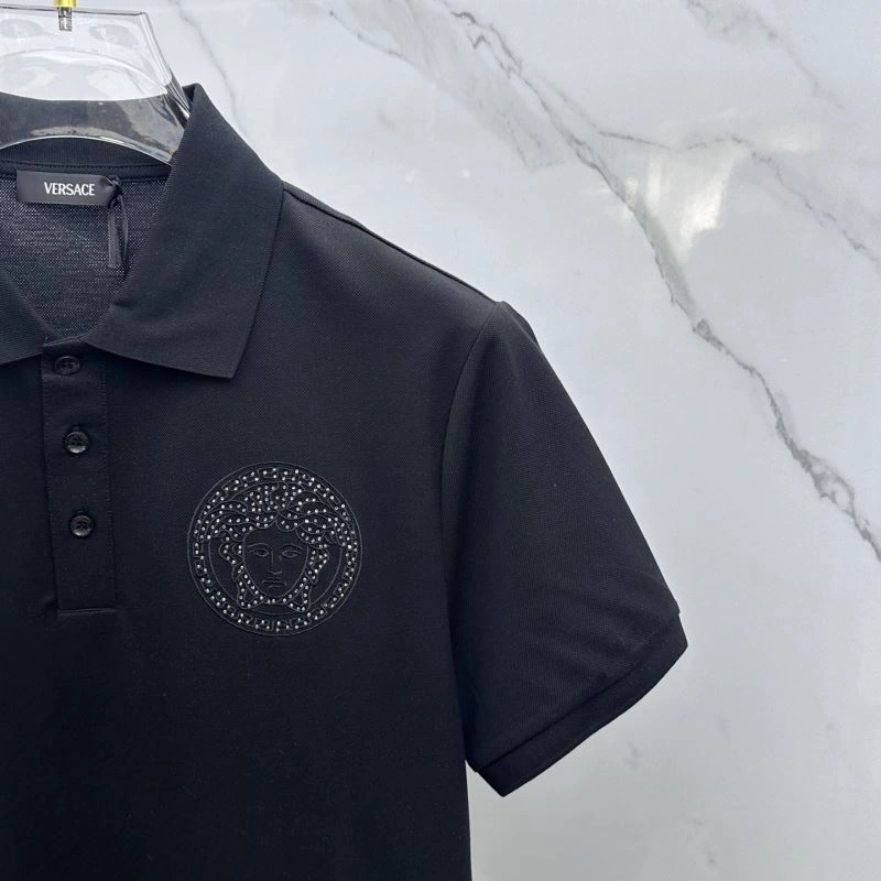 Bold Versace T-Shirts 175578