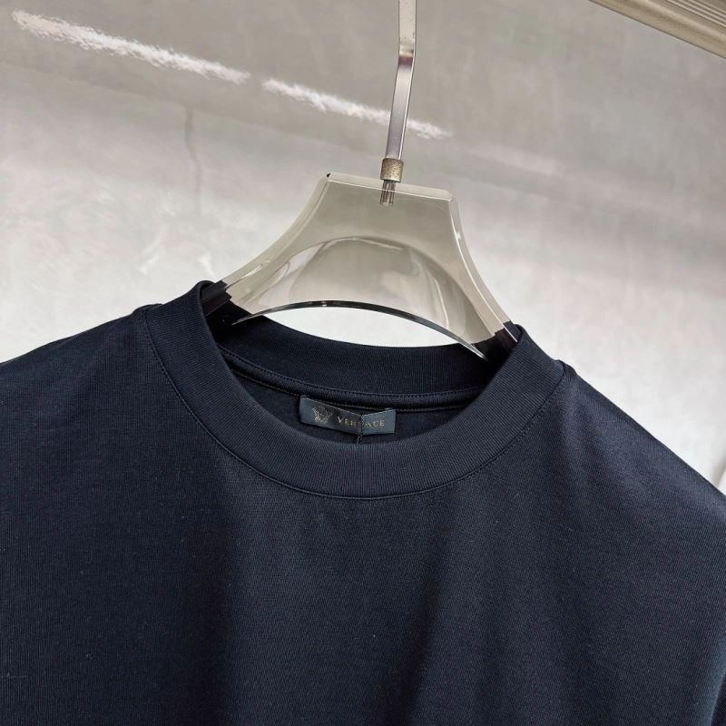 Versace T-Shirts Lightweight 175604