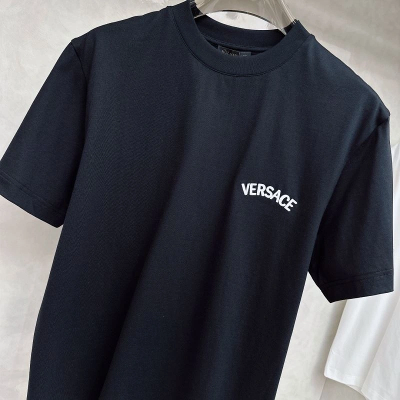 Versace T-Shirts Lightweight 175604