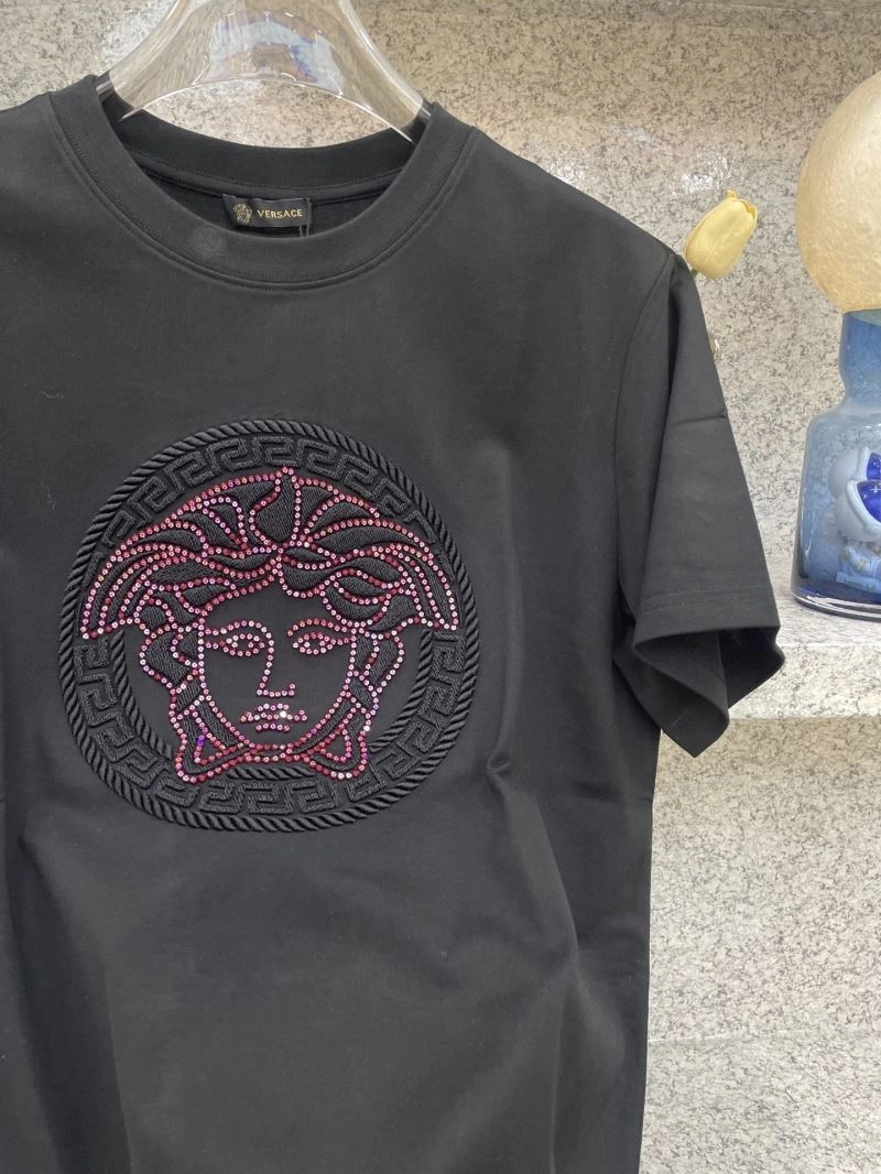 Versace T-Shirts TimelessDesign 175557