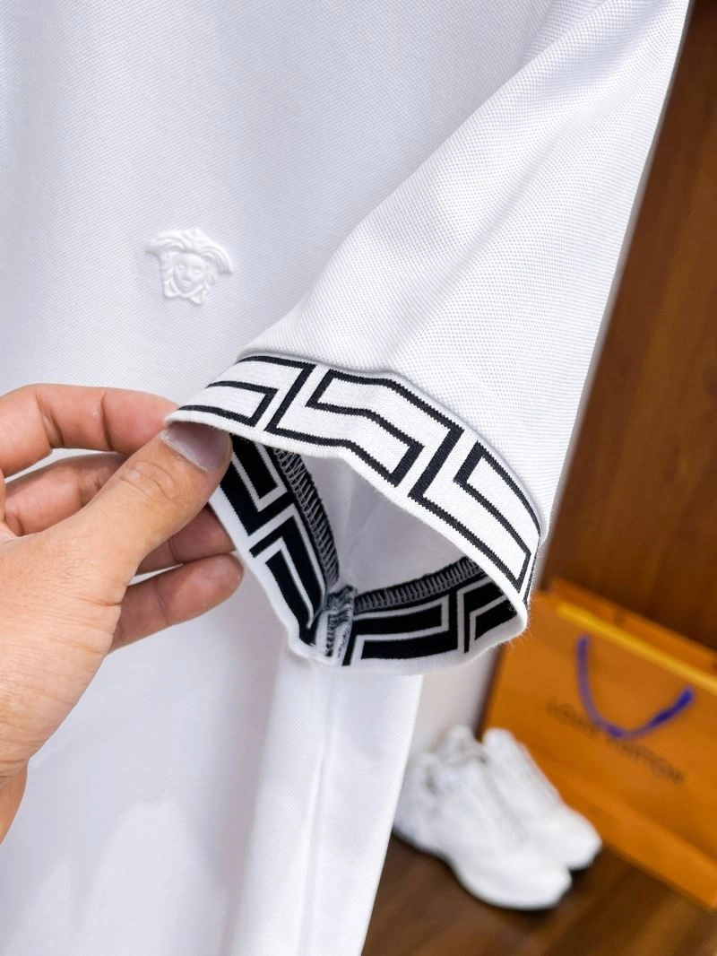 Versace T-Shirts Soft 175596