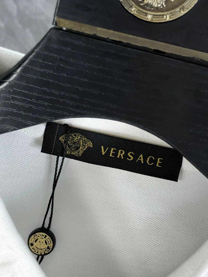 Trendy Versace T-Shirts 175593