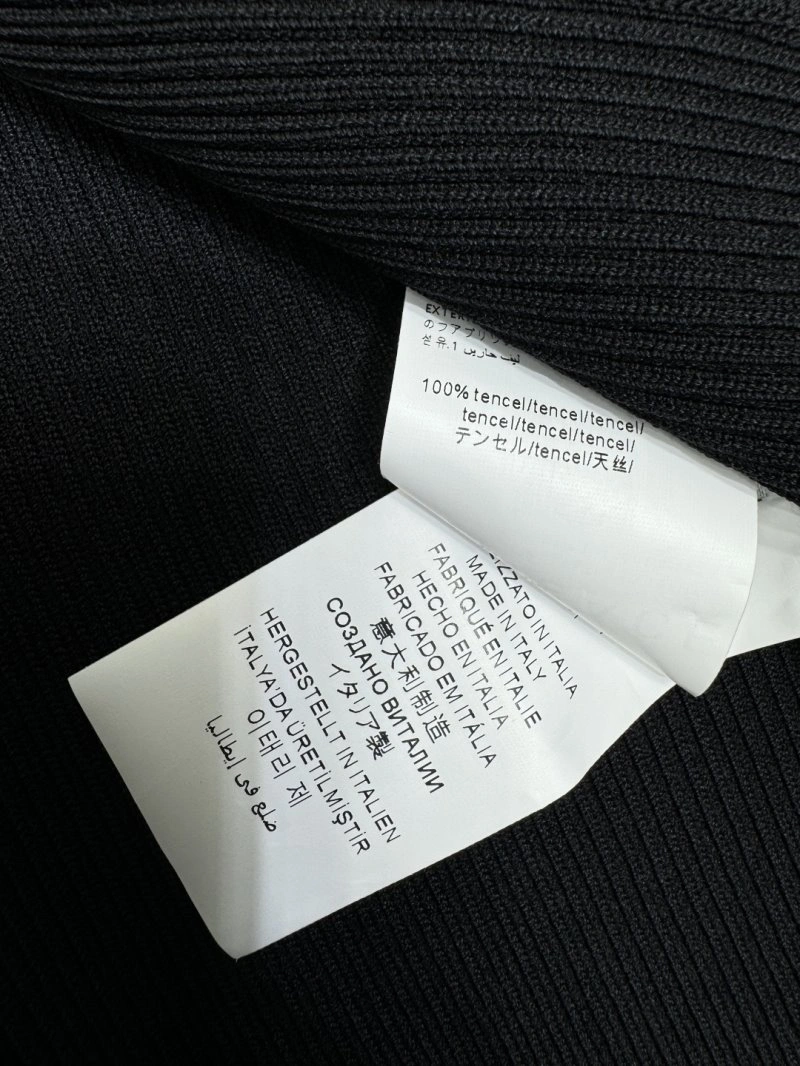 Versace T-Shirts WaterResistant 175084
