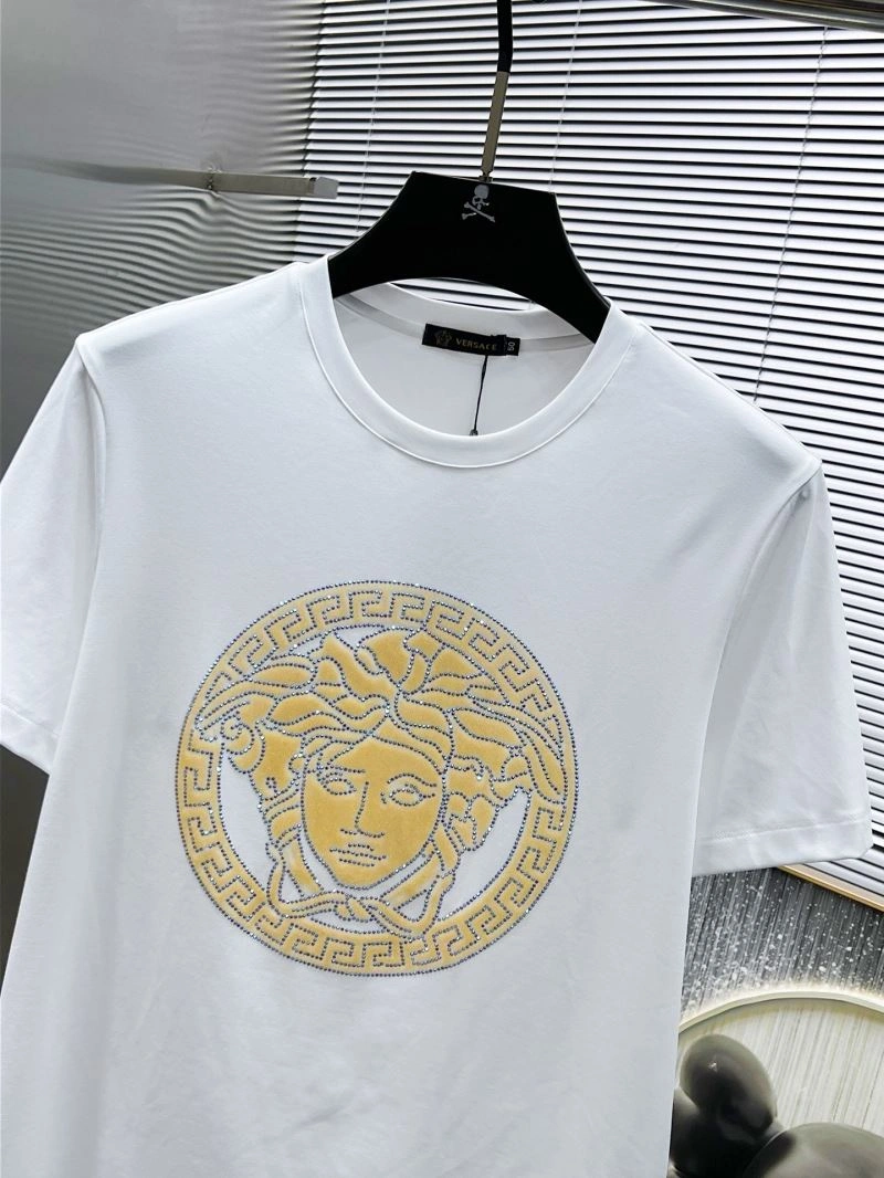 Versace T-Shirts Fashionable 175487